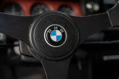 17万9200ドル（邦貨換算約2580万円）で落札されたBMW「2002ターボ」（C）Courtesy of RM Sotheby's