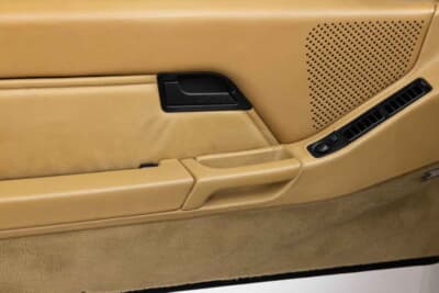 12万6000ドル（邦貨換算約1880万円）で落札されたポルシェ「928S by ゲンバラ」（C）Courtesy of RM Sotheby's