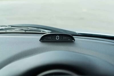 7000ポンド~1万ポンド(邦貨換算約135万円〜193万円)で現在も販売中のアルファ ロメオ「147GTA」(C)Bonhams