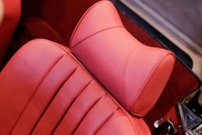 17万9200ドル（邦貨換算約2580万円）で落札されたメルセデス・ベンツ「280SL」（C）Courtesy of RM Sotheby's