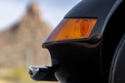 49万8400ドル（邦貨換算約7270万円）で落札されたフェラーリ「365 GTB/4 デイトナ」（C）Bonhams