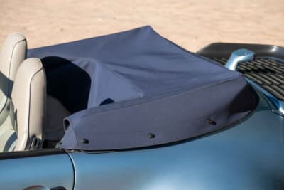 42万8500ドル（邦貨換算約6390万円）で落札されたポルシェ「911ターボ  フラットノーズ カブリオレ」（C）Courtesy of RM Sotheby's