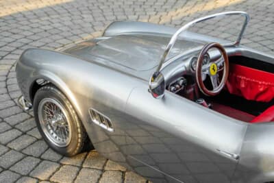 2万8160ドル（邦貨換算約410万円）で落札されたハリントン「スパイダー ジュニアカー」（C）Bonhams