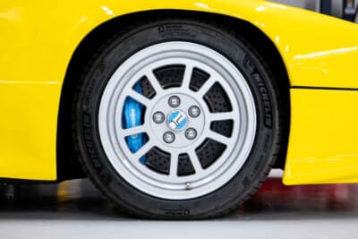 31万3000ドル（邦貨換算約4470万円）で落札されたデ・トマソ「パンテーラ 90Si」（C）Courtesy of RM Sotheby's