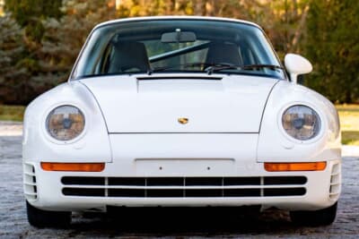 オークション終了後に個別販売されたポルシェ「959シュポルト」（C）Courtesy of RM Sotheby's