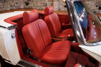 17万9200ドル（邦貨換算約2580万円）で落札されたメルセデス・ベンツ「280SL」（C）Courtesy of RM Sotheby's