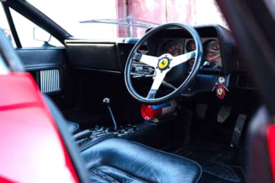 17万8250英ポンド（邦貨換算約3340万円）で落札されたフェラーリ「365GT4BB」（C）Bonhams