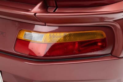 12万6000ドル（邦貨換算約1880万円）で落札されたポルシェ「928S by ゲンバラ」（C）Courtesy of RM Sotheby's