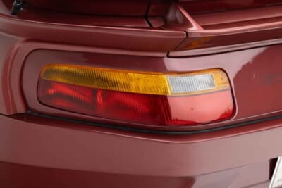 12万6000ドル（邦貨換算約1880万円）で落札されたポルシェ「928S by ゲンバラ」（C）Courtesy of RM Sotheby's
