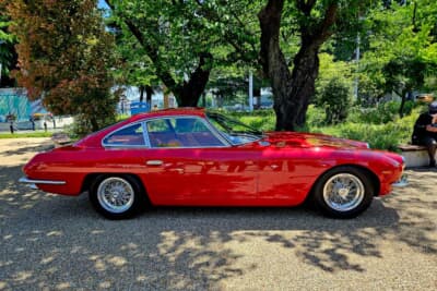 ランボルギーニ400GT 2+2