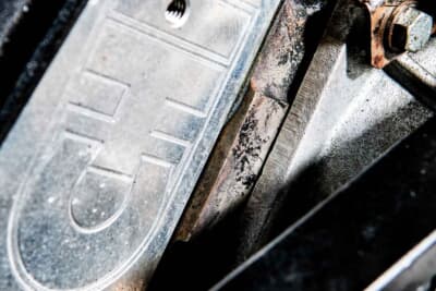 31万3000ドル（邦貨換算約4470万円）で落札されたデ・トマソ「パンテーラ 90Si」（C）Courtesy of RM Sotheby's