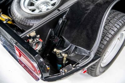 29万1000ドル（邦貨換算約4200万円）で落札されたデ・トマソ「マングスタ」（C）Courtesy of RM Sotheby's