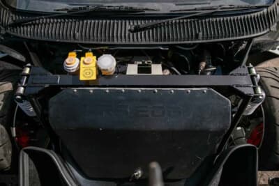 11万8500英ポンド（邦貨換算約2280万円）で現在も販売中のフォード「RS200トリビュート」（C）Iconicauctioneers