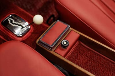 17万9200ドル（邦貨換算約2580万円）で落札されたメルセデス・ベンツ「280SL」（C）Courtesy of RM Sotheby's