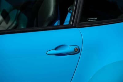 83万ドル（邦貨換算約1億2370万円）で落札されたポルシェ「911カレラRS 3.8」（C）Courtesy of RM Sotheby's