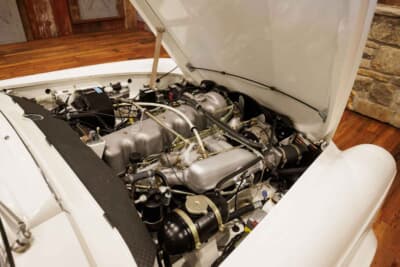 17万9200ドル（邦貨換算約2580万円）で落札されたメルセデス・ベンツ「280SL」（C）Courtesy of RM Sotheby's