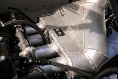 11万8500英ポンド（邦貨換算約2280万円）で現在も販売中のフォード「RS200トリビュート」（C）Iconicauctioneers