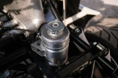 11万8500英ポンド（邦貨換算約2280万円）で現在も販売中のフォード「RS200トリビュート」（C）Iconicauctioneers