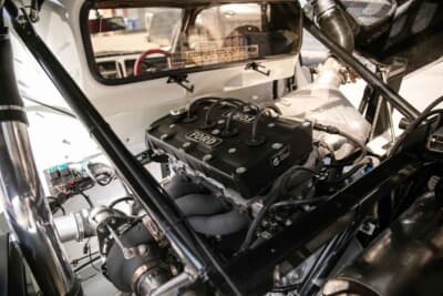 11万8500英ポンド（邦貨換算約2280万円）で現在も販売中のフォード「RS200トリビュート」（C）Iconicauctioneers