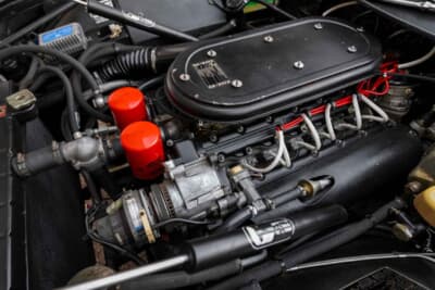 49万8400ドル（邦貨換算約7270万円）で落札されたフェラーリ「365 GTB/4 デイトナ」（C）Bonhams