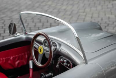 2万8160ドル（邦貨換算約410万円）で落札されたハリントン「スパイダー ジュニアカー」（C）Bonhams