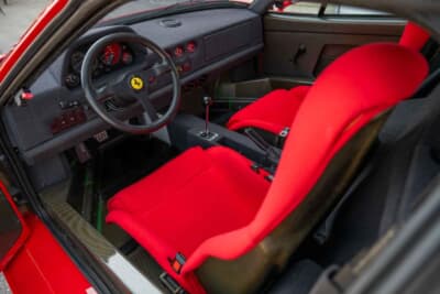 358万ドル（邦貨換算約5億3370万円）で落札されたフェラーリ「F40」（C）Courtesy of RM Sotheby's