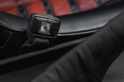 49万8400ドル（邦貨換算約7270万円）で落札されたフェラーリ「365 GTB/4 デイトナ」（C）Bonhams