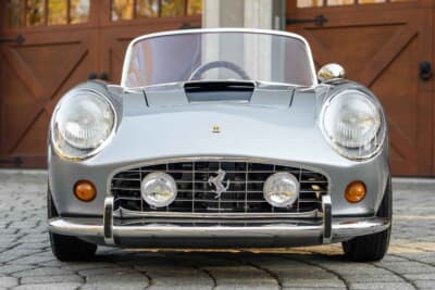 2万8160ドル（邦貨換算約410万円）で落札されたハリントン「スパイダー ジュニアカー」（C）Bonhams