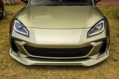 スバル BRZ：アメリカのオートスペックデザインとイプシロンがコラボレーションしたBRZ用フロントリップを装着