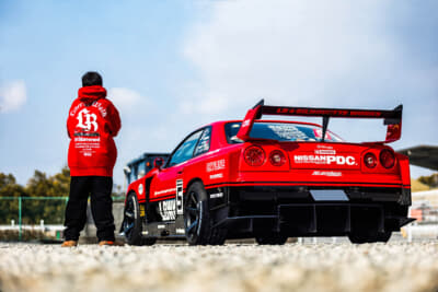 LBファッション、それもトミカ・スカイラインコーデでバッチリ決めたTSUKASA