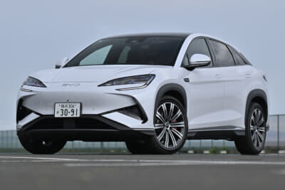 BYDシーライオン（SEALION）7：ルーフが緩やかに傾斜する「スロールーフデザイン」を採用することで、Cd値0.28を実現