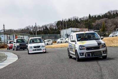 全3戦のシリーズを組む東北660耐久レース。スプリントとは違った難しさと面白さがある