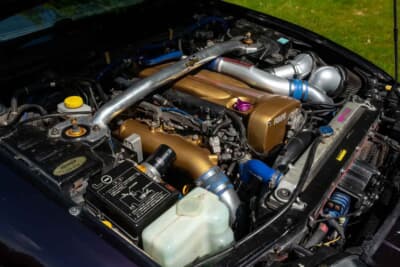 4万1340ポンド（邦貨換算約800万円）で落札された日産「スカイラインGT-R（BCNR33）」（C）Bonhams