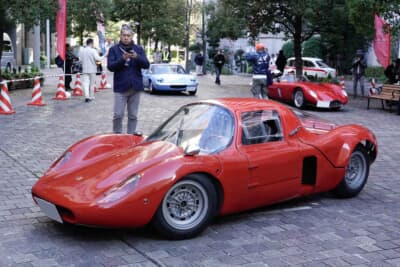 バンディーニ サロンチーノ：同社初となる流麗なスポーツクーペである1968年製バンディーニ サロンチーノ、トリノ国際自動車ショーにて発表。小さなサルーンという意味を持つネーミングが与えられた