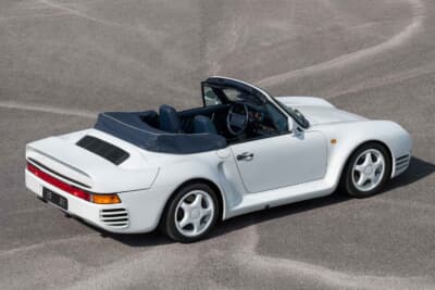 129万8750ユーロ（邦貨換算約2億1000万円）で落札されたポルシェ「959スピードスター」（C）Courtesy of RM Sotheby's