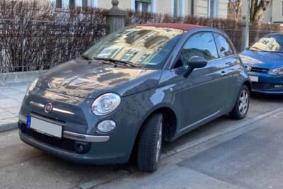 フィアット500：オトナな感じのカラーコンビネーション