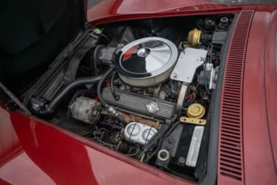 6万500ドル（邦貨換算約890万円）で落札されたシボレー「コルベット LT-1」（C）Courtesy of RM Sotheby's