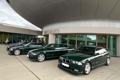 BMWミュージアムの前を通りかかると、偶然にもBMW E36型M3のオフ会に遭遇