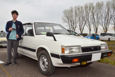 1994年式のスバル 3代目 レオーネ エステートバン4WDとオーナーの羽鳥発動機さん