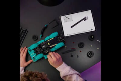 LEGO テクニック アストンマーティン・ヴァルキリー：対象年齢は9歳以上となる