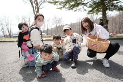 初回開催時より小海町による万全の協力体制により34回目を迎えた“コッパディ小海”拠点となるのはガトーキングダム小海ということもあり、運営するシャトレーゼのバームクーヘンが参加車見学者スタッフへと振る舞われた