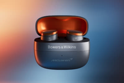 Pi8 マクラーレン エディション：デザインにはマクラーレンを象徴するパパイヤ・オレンジとガルバニック・グレーのカラーリングが採用されている