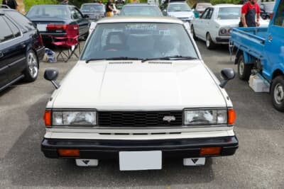 日産 6代目 910型 ブルーバード：パッと見では当時の懐かしい雰囲気ムンムンの昭和の改造車