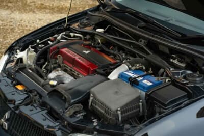 2万5000ポンド(約430万円〜487万円)で現在も販売中の三菱「ランサーエボリューション ワゴンGT」(C)Bonhams