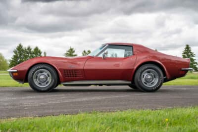 6万500ドル（邦貨換算約890万円）で落札されたシボレー「コルベット LT-1」（C）Courtesy of RM Sotheby's