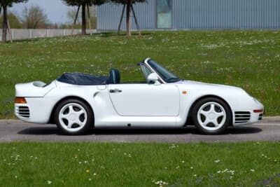 129万8750ユーロ（邦貨換算約2億1000万円）で落札されたポルシェ「959スピードスター」（C）Courtesy of RM Sotheby's