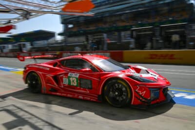 カナダ国旗をモチーフにしたフェラーリ