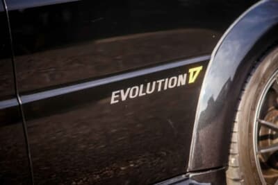 1万8020ポンド（邦貨換算約348万円）で落札された三菱「ランサーエボリューションV」（C）Bonhams