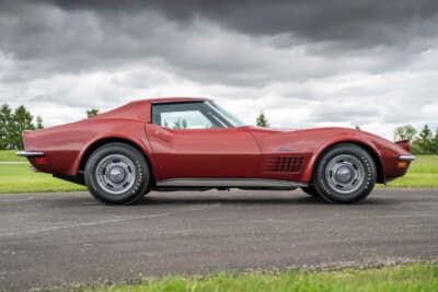 6万500ドル（邦貨換算約890万円）で落札されたシボレー「コルベット LT-1」（C）Courtesy of RM Sotheby's