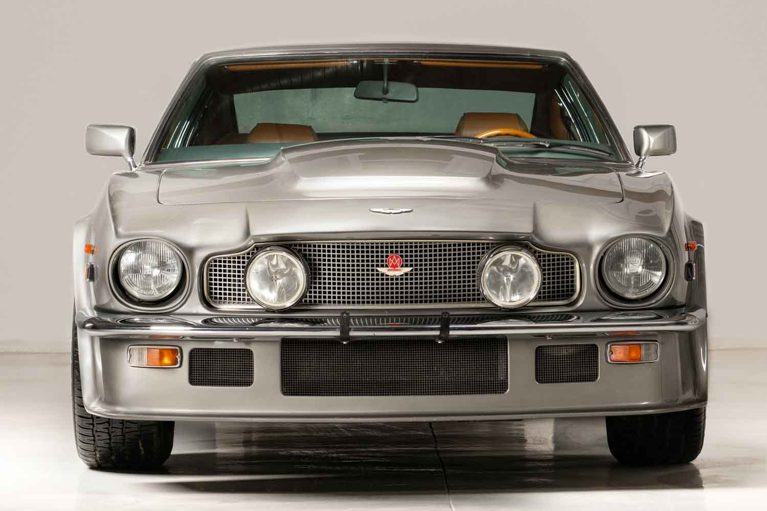 アストンマーティン「V8オスカー・インディア」相場が4倍に高騰！約